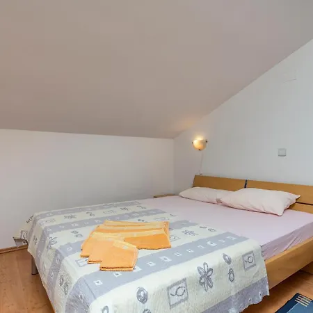Stunning In With Wifi Apartment Punat