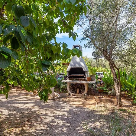 2 Bedroom Stunning In Appartement *