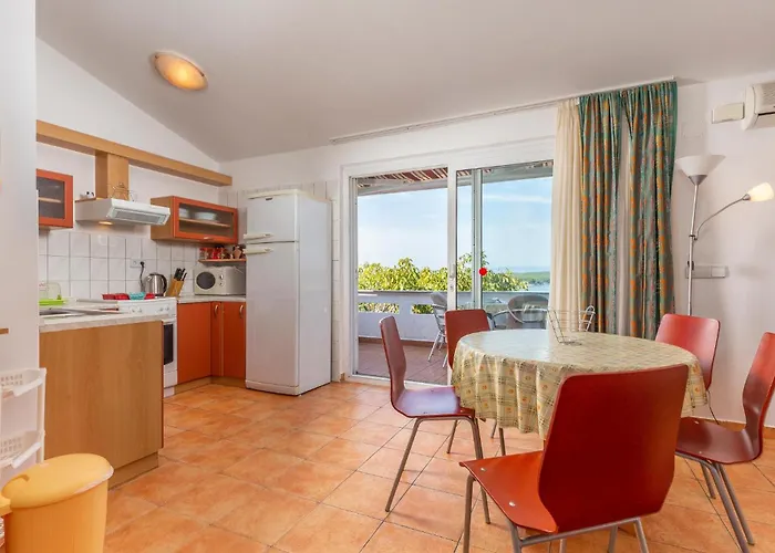 2 Bedroom Stunning In アパート プナト